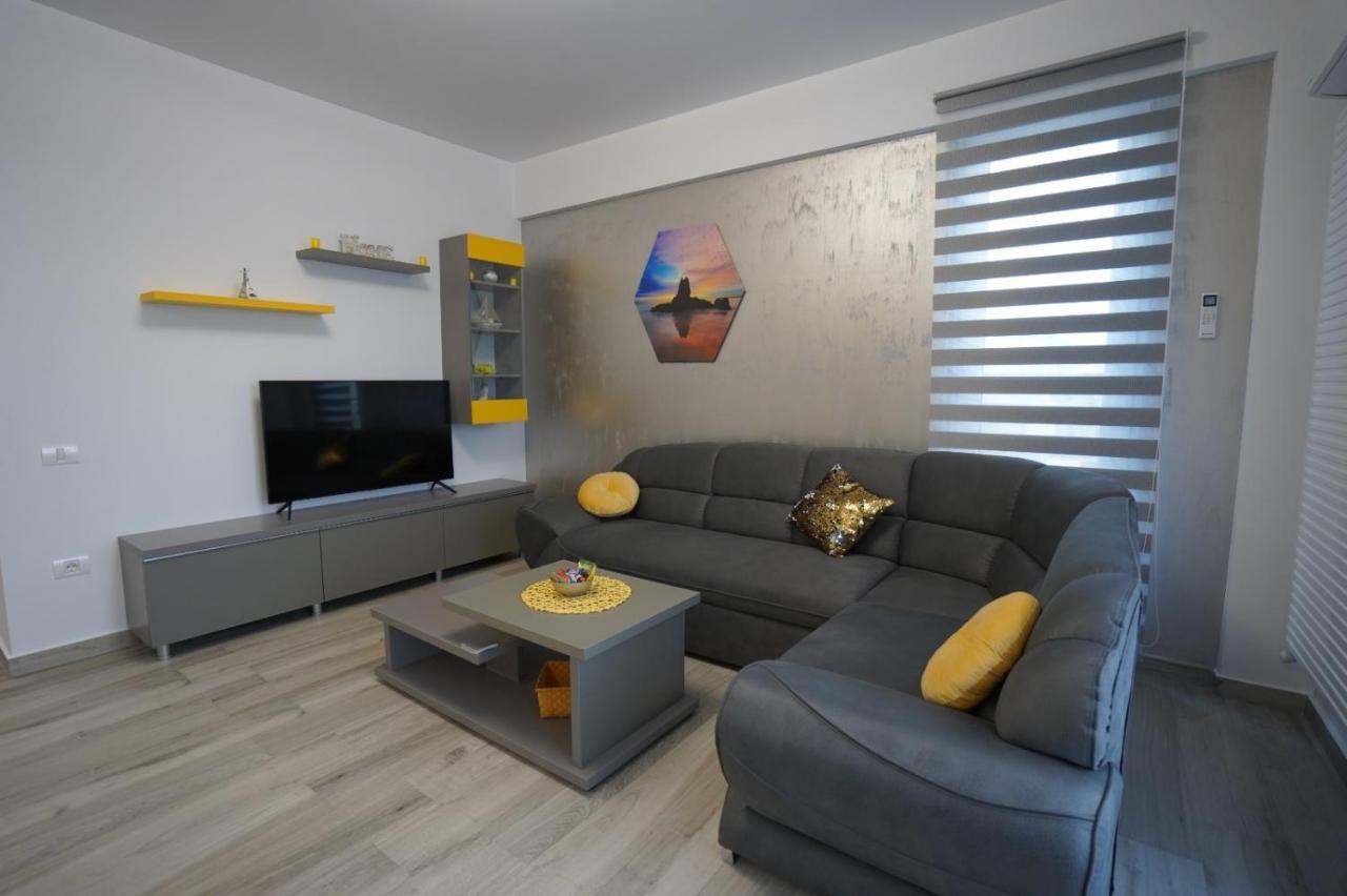 ALEMAR Sunny Apartment Navodari Bagian luar foto